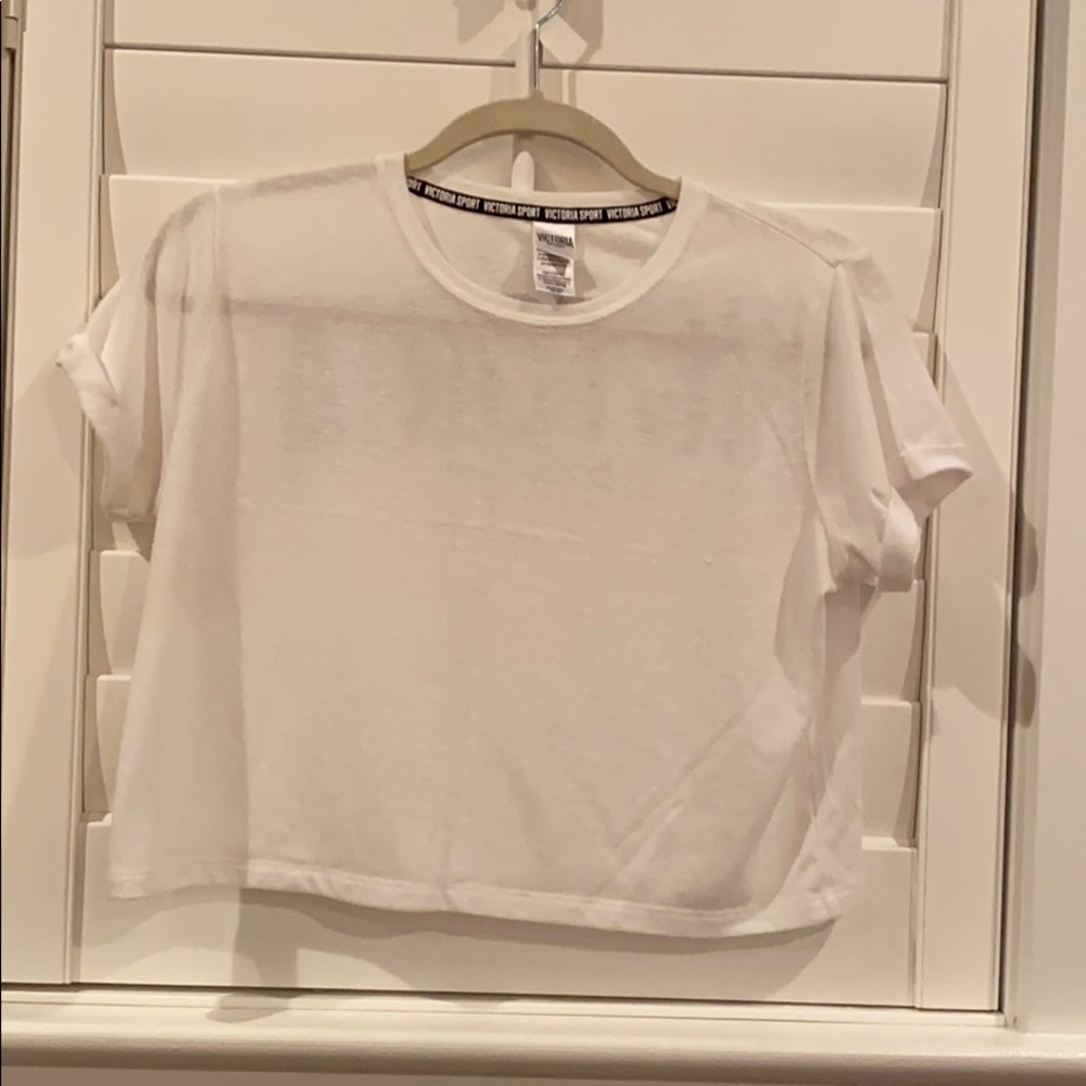 Victoria’s Secret sport crop t-shirt